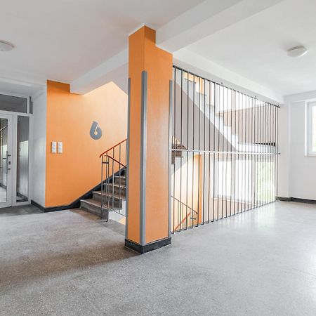 Superapart Saska 48A, Sleek 6Th-Floor Studio With Balcony & Elevator Access وارسو المظهر الخارجي الصورة