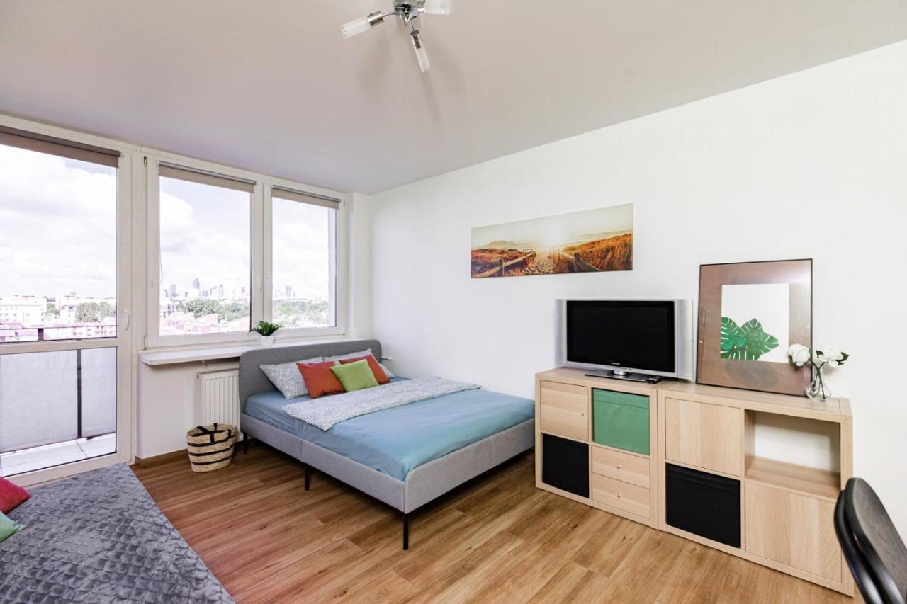 Superapart Saska 48A, Sleek 6Th-Floor Studio With Balcony & Elevator Access وارسو المظهر الخارجي الصورة